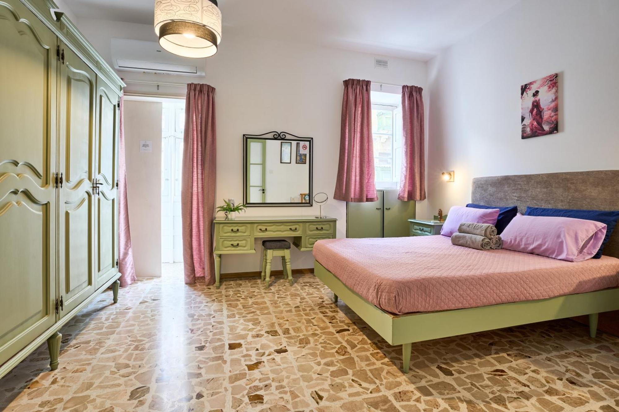Ta' Nena Apartment In Floriana, 10 Minutes Away From Valletta Exterior photo