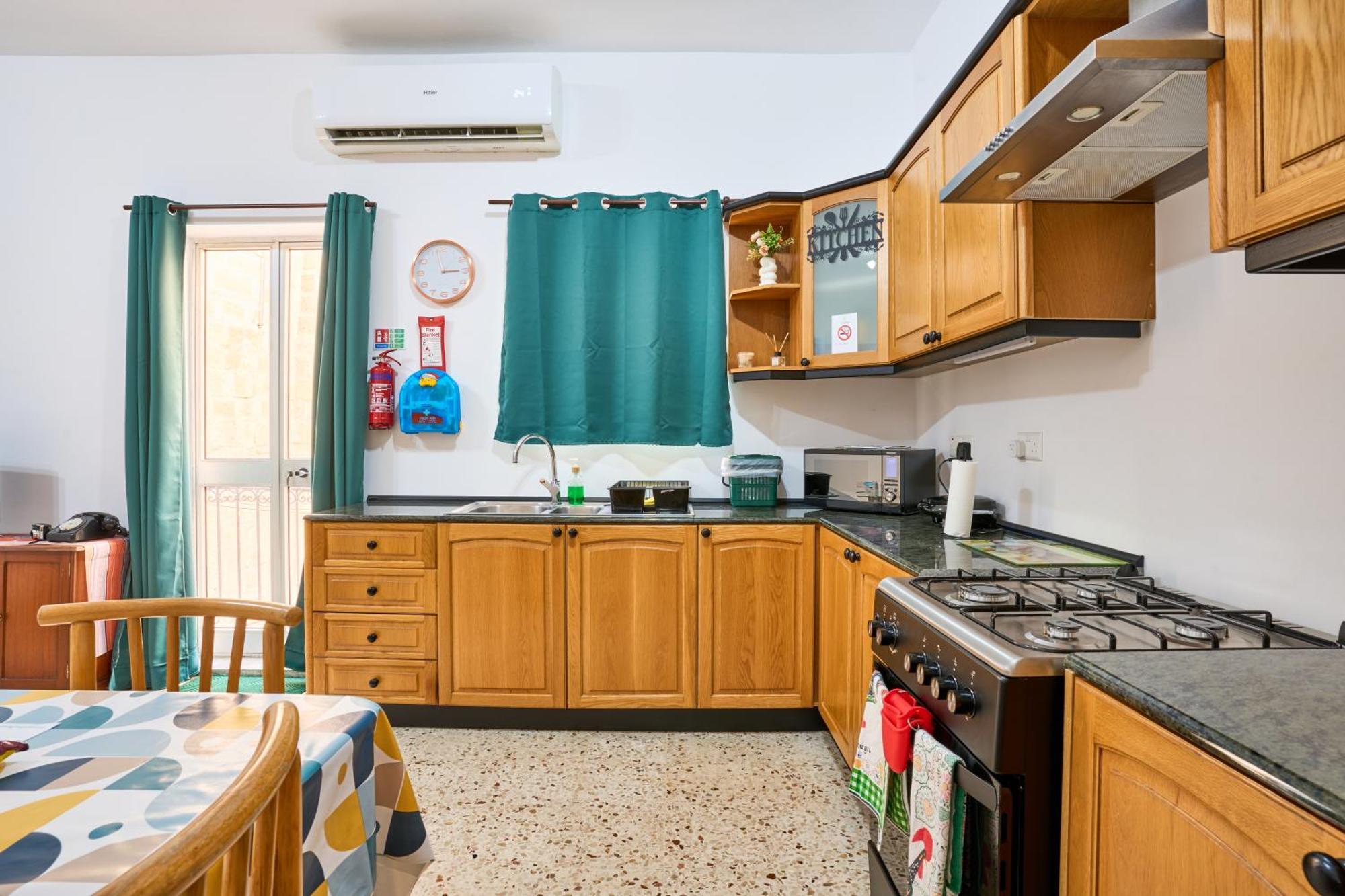 Ta' Nena Apartment In Floriana, 10 Minutes Away From Valletta Exterior photo