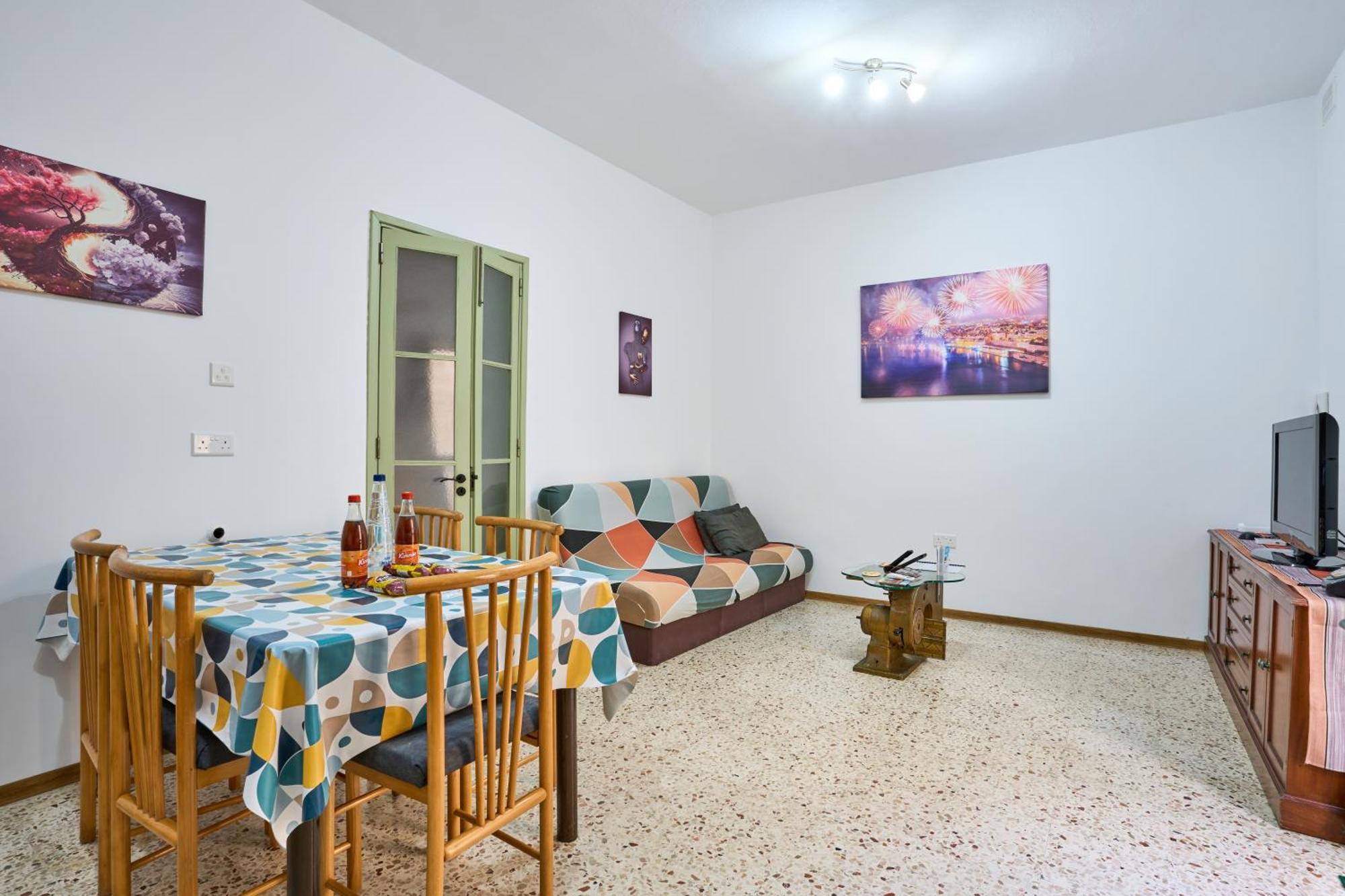 Ta' Nena Apartment In Floriana, 10 Minutes Away From Valletta Exterior photo